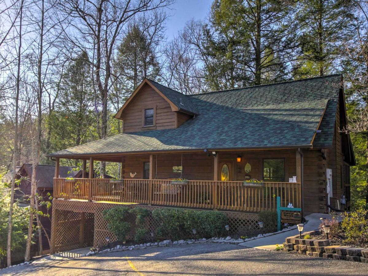 Cozy Nest Gatlinburg Cabin With Porch And Jacuzzi! 빌라 외부 사진