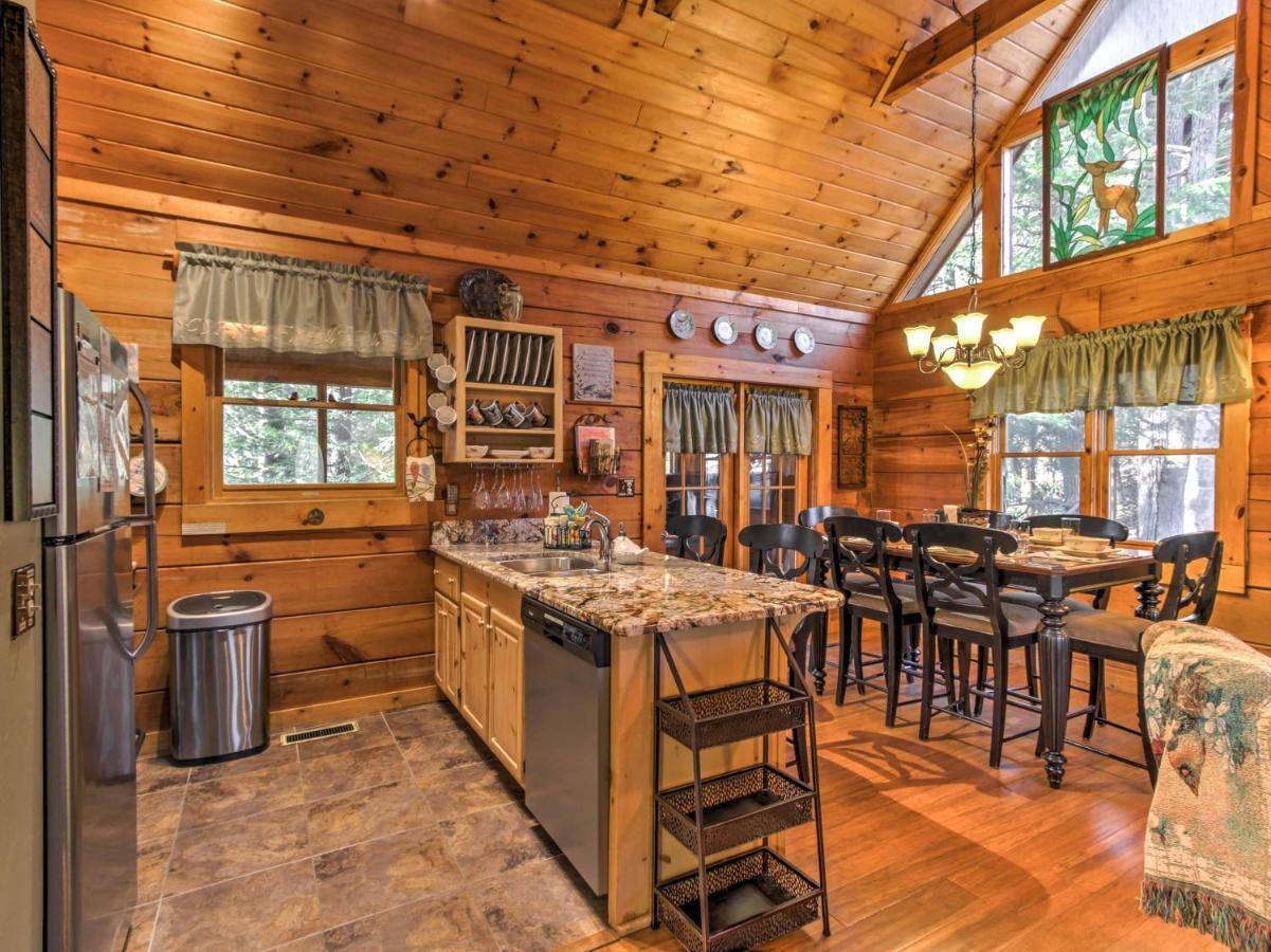 Cozy Nest Gatlinburg Cabin With Porch And Jacuzzi! 빌라 외부 사진